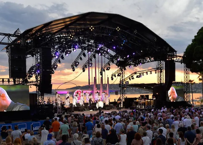 شقة Lerins Renove Ideal Famille Plages De Juan Les Pins A 200m Confort & Parking أنتيب